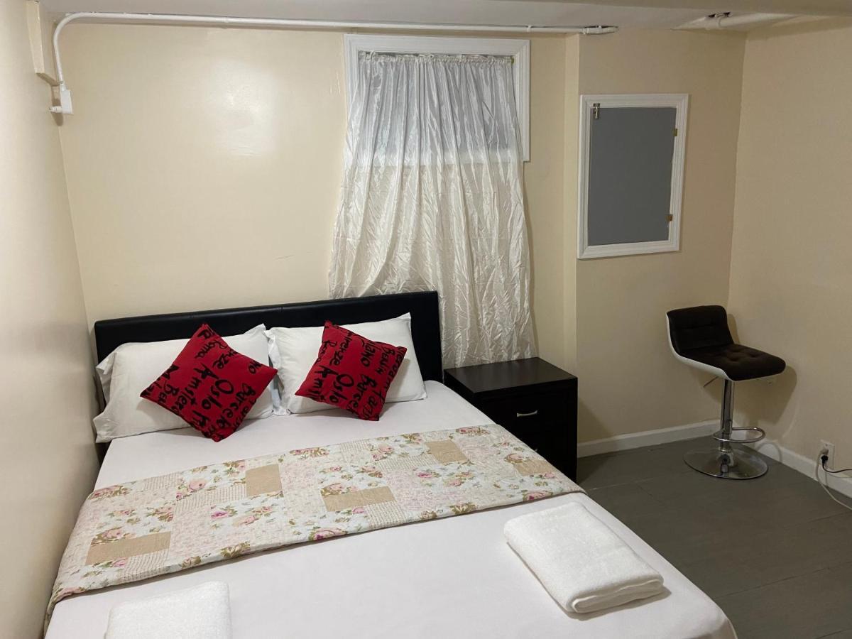 A Private Room In Queens 뉴욕 외부 사진